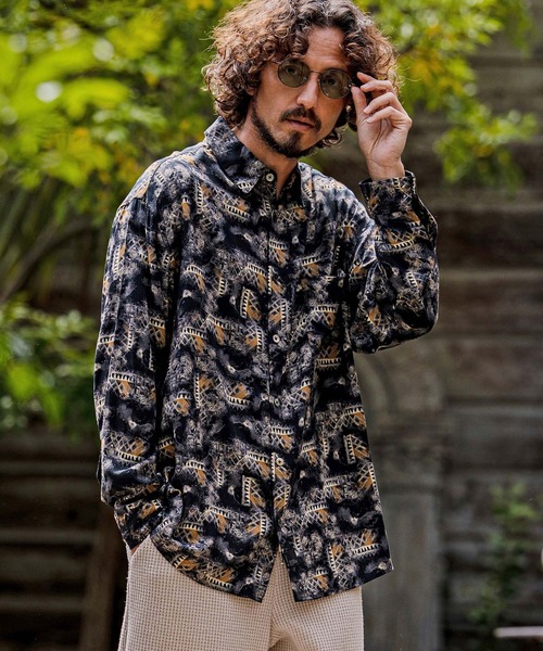 CAMBIO(カンビオ)の「ms6532-Vintage Wash Long Sleeve Shirts 総柄シャツ(PF-262-001)(シャツ/ブラウス・メンズ・ブラック/ワイン・L/M)」の2枚目の写真