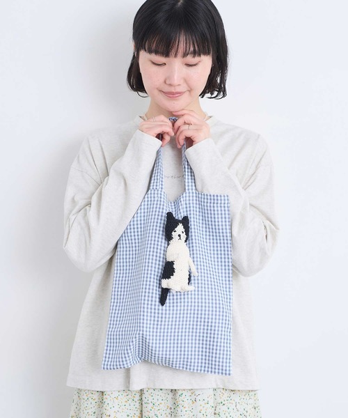 l'atelier du savon(アトリエドサボン)の「ぬいぐるみみたいなネコバッグ(トートバッグ・レディース・グレー/グリーン/ブラック/サックスブルー・FREE)」の1枚目の写真