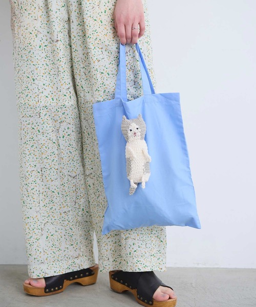 l'atelier du savon(アトリエドサボン)の「ぬいぐるみみたいなネコバッグ(トートバッグ・レディース・グレー/グリーン/ブラック/サックスブルー・FREE)」の7枚目の写真