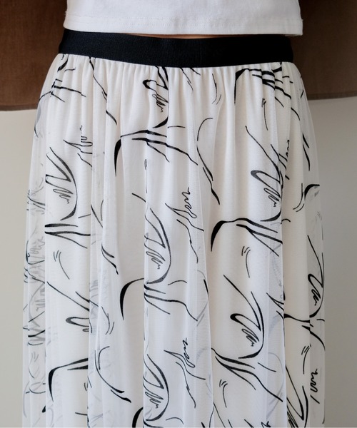 DOLLUPOOPS(ドールアップウップス)の「Line Art Flare Skirt(ラインアートフレアスカート)(スカート・レディース・グレー/アイボリー/ブラック・FREE)」の9枚目の写真