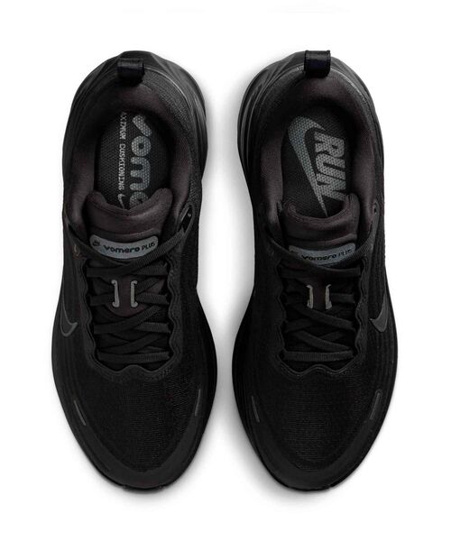 NIKE(ナイキ)の「ナイキ ボメロ プラス ウィメンズ ロード ランニングシューズ / Nike Vomero Plus Women's Road Running Shoes HV8154-001 Black(スニーカー・レディース・ブラック・26/23/22/23.5/22.5/25.5/25/24.5/24)」の7枚目の写真