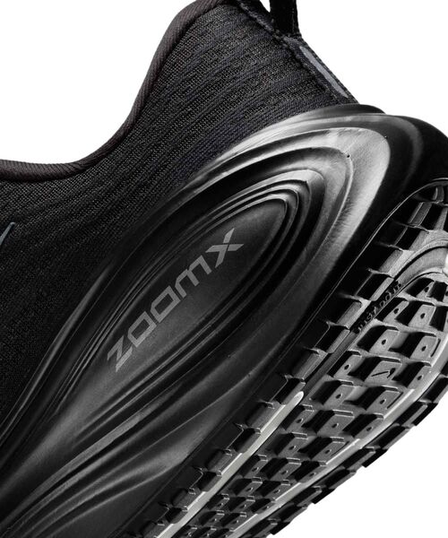 NIKE(ナイキ)の「ナイキ ボメロ プラス ウィメンズ ロード ランニングシューズ / Nike Vomero Plus Women's Road Running Shoes HV8154-001 Black(スニーカー・レディース・ブラック・26/23/22/23.5/22.5/25.5/25/24.5/24)」の11枚目の写真