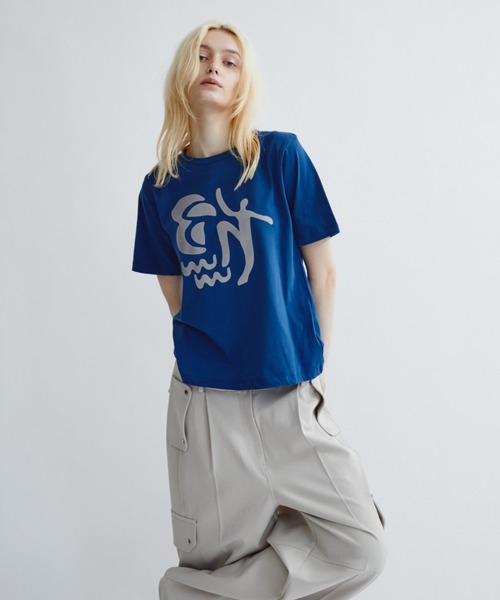 ANF.MUU(アンフムー)の「アートフロッキープリントT(Tシャツ/カットソー・レディース・ピンク/ホワイト/ブルー・FREE)」の11枚目の写真