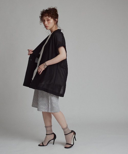 W:Huku(フーク)の「エアリーメッシュテーラードジャケット / Airy Mesh Tailored Jacket(テーラードジャケット・レディース・ブラック/ブラウン/ベージュ・FREE)」の4枚目の写真