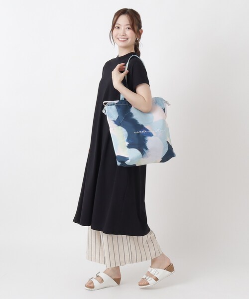 one'sterrace(ワンズテラス)の「SE アートプリントトート(トートバッグ・レディース・アイボリー系8/ベージュ系8/ブルー系その他7・99)」の22枚目の写真
