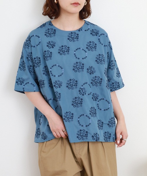 Emago(イマゴ)の「EMAGO 花ドット刺繍ブラウス(シャツ/ブラウス・レディース・ホワイト・FREE)」の16枚目の写真