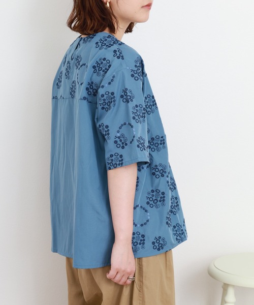 Emago(イマゴ)の「EMAGO 花ドット刺繍ブラウス(シャツ/ブラウス・レディース・ホワイト・FREE)」の17枚目の写真