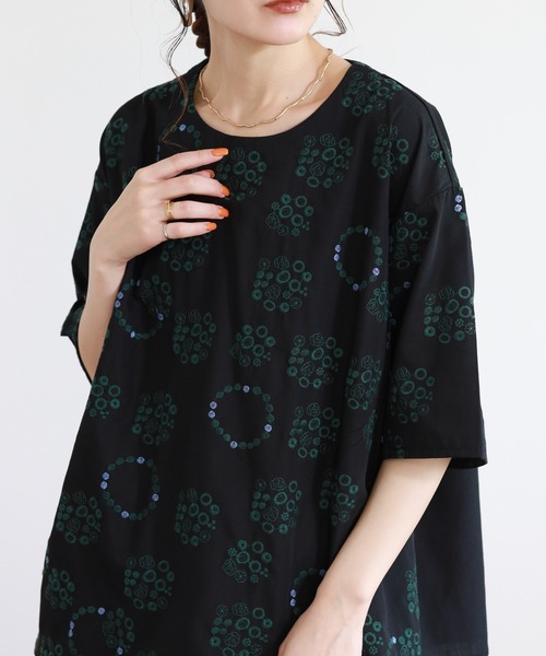 Emago(イマゴ)の「EMAGO 花ドット刺繍ブラウス(シャツ/ブラウス・レディース・ホワイト・FREE)」の10枚目の写真
