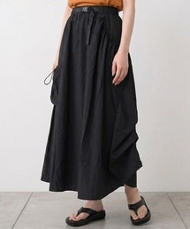 ナイロン風ベルトロングスカート