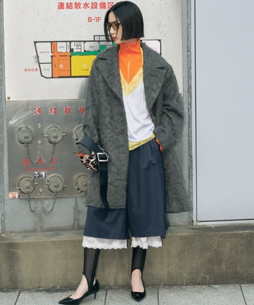 yae(ヤエ)の「Petticoat layered pants / ペチコートレイヤードハーフパンツ(その他パンツ・レディース・ライトグレー/ネイビー・36/38)」の8枚目の写真