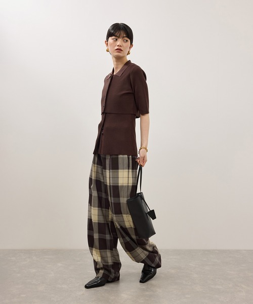 ADAM ET ROPE'(アダムエロペ)の「TWトロチェックスラックス/防シワ(スラックス・レディース・グレー系その他/ブラック/ブラウン系その他2・38/36)」の12枚目の写真