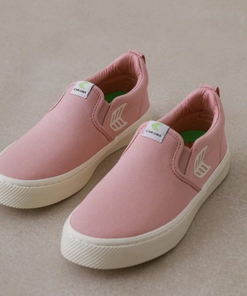 CARIUMA(カリウマ)の「SLIP-ON Canvas Logo スリッポン キャンバス ロゴ(スニーカー・メンズ・ブラック/ピンク・US-6/US-7/US8/US8.5/US-7h)」の5枚目の写真