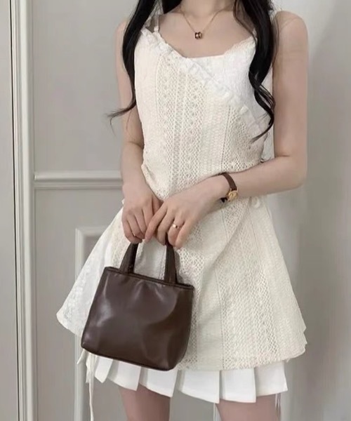 SHERU(シェル)の「透かしレース サイドドローコード付き キャミミニワンピース レイヤード重ね着インナースリップ レディース甘クール 重ね着用シアースリップ レディース韓国デイリートップス(キャミソール・レディース・アイボリー・MEDIUM)」の17枚目の写真