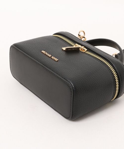MICHAEL KORS(マイケルコース)の「VIVI バニティ ケース クロスボディ スモール(ショルダーバッグ・レディース・ブラック・FREE)」の3枚目の写真