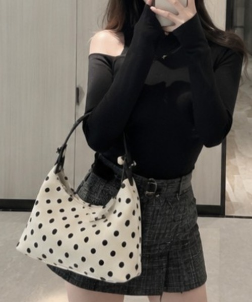 NoBelle(ノベル)の「ドット柄2way 肩掛け・ハンドバック ワンホン系/財閥系(ハンドバッグ・レディース・ホワイト・FREE)」の4枚目の写真