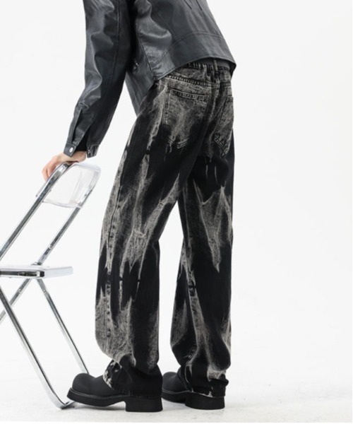 DOUBLE STEAL(ダブルスティール)の「DSブリーチウォッシュワイドデニム(デニムパンツ・メンズ・ブラック・X-LARGE/LARGE/MEDIUM/SMALL)」の4枚目の写真