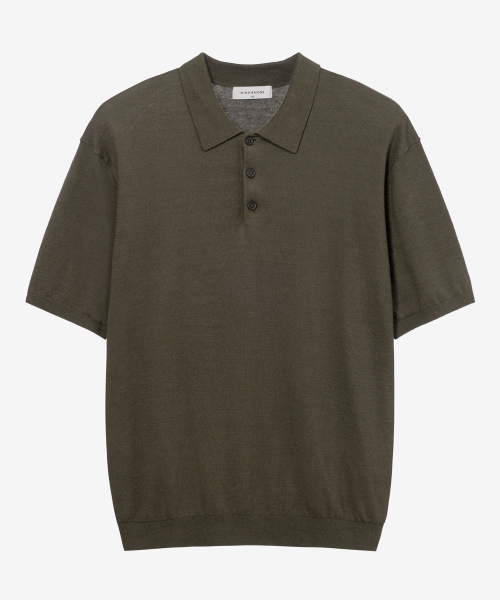 MINDBRIDGE（マインドブリッジ）の「[COUTURE]ウール混合レギュラーフィットカラー半袖ニット - 2カラー（ニット/セーター・メンズ・カーキ/チャコールグレー・100/105/110/95）」の11枚目の写真