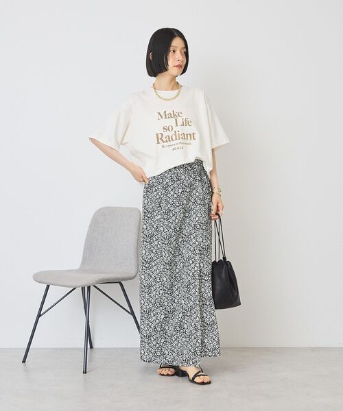 AMERICAN HOLIC(アメリカンホリック)の「フロッキープリントTシャツ(Tシャツ/カットソー・レディース・ブラウン/アイボリー/ピンク/チャコールグレー・FREE)」の10枚目の写真