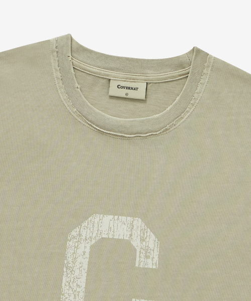 COVERNAT(カバーナット)の「ピグメントCロゴTシャツベージュ(Tシャツ/カットソー・メンズ・その他・MEDIUM/LARGE/X-LARGE/XX-LARGE)」の3枚目の写真