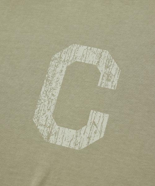 COVERNAT(カバーナット)の「ピグメントCロゴTシャツベージュ(Tシャツ/カットソー・メンズ・その他・MEDIUM/LARGE/X-LARGE/XX-LARGE)」の4枚目の写真