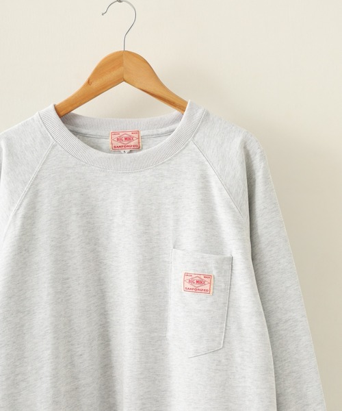 BIG MIKE(ビッグマイク)の「BIG MIKE ヘビーオンス ラグランロングスリーブTシャツ(Tシャツ/カットソー・メンズ・スミクロ/グレー/アッシュグレー・M/L)」の2枚目の写真