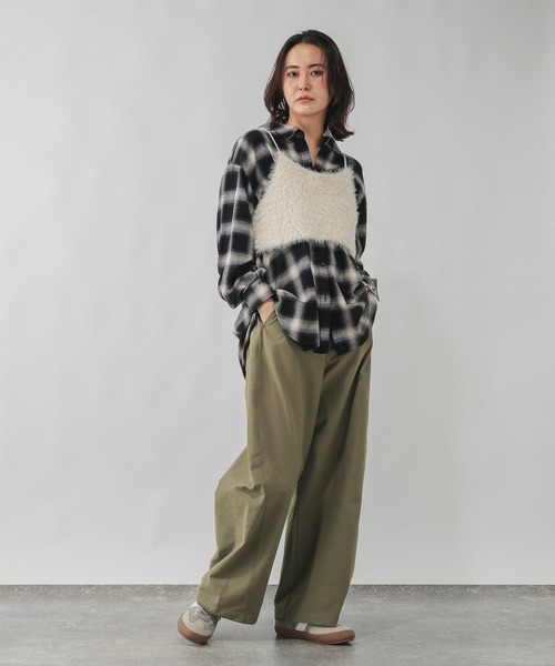GLOBAL WORK（グローバルワーク）の「やわらかストレッチチノパンツ/813973（その他パンツ・レディース・ベージュ/カーキ・SMALL/MEDIUM/LARGE）」の8枚目の写真