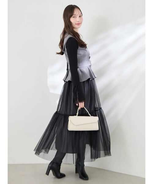 dazzlin(ダズリン)の「ペプラムトレンチワンピース(ワンピース・レディース・アイボリー/ブラック・SMALL/MEDIUM)」の3枚目の写真