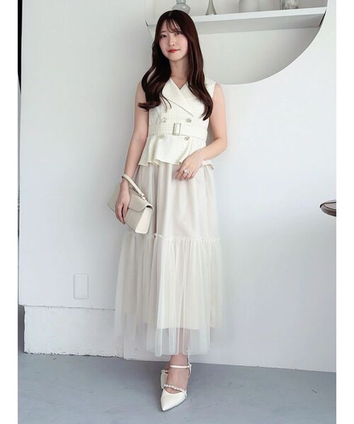 dazzlin(ダズリン)の「ペプラムトレンチワンピース(ワンピース・レディース・アイボリー/ブラック・SMALL/MEDIUM)」の8枚目の写真