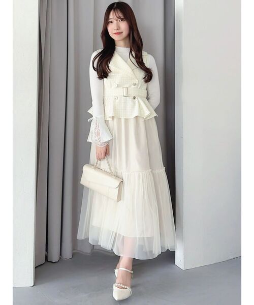 dazzlin(ダズリン)の「ペプラムトレンチワンピース(ワンピース・レディース・アイボリー/ブラック・SMALL/MEDIUM)」の15枚目の写真