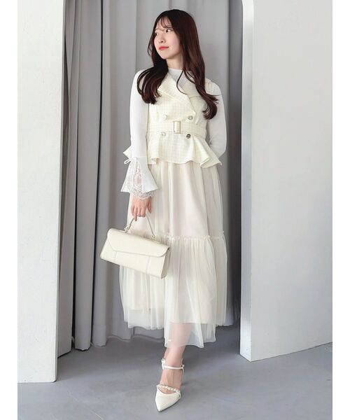 dazzlin(ダズリン)の「ペプラムトレンチワンピース(ワンピース・レディース・アイボリー/ブラック・SMALL/MEDIUM)」の17枚目の写真