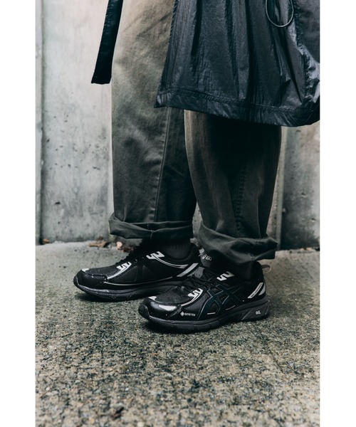 ASICS(アシックス)の「GEL-VENTURE 6 GTX / ゲルベンチャー 6 ゴアテックス(スニーカー・メンズ・ブラック×グレー・25.5/27/27.5/23/29/23.5/25/24.5/28.5/24/26/26.5/29.5/28)」の18枚目の写真