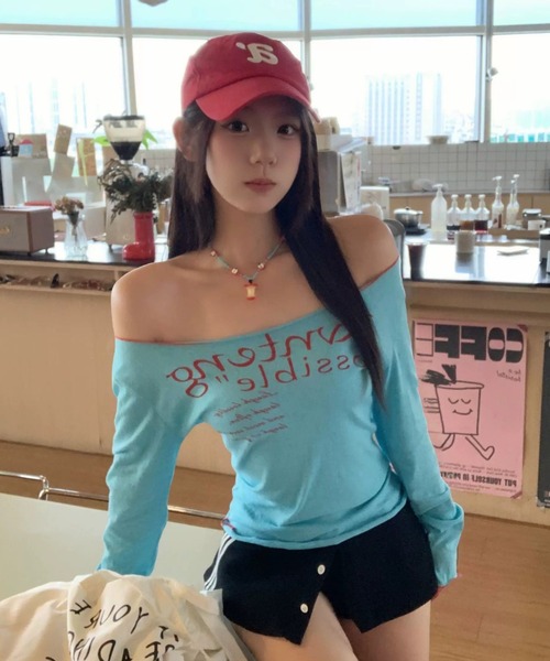 SHEPP(シープ)の「【26年秋冬新作】メロウパイピング バイカラー ロングスリーブ ワンショル カットソー(Tシャツ/カットソー・レディース・ホワイト/ブルー・M)」の9枚目の写真