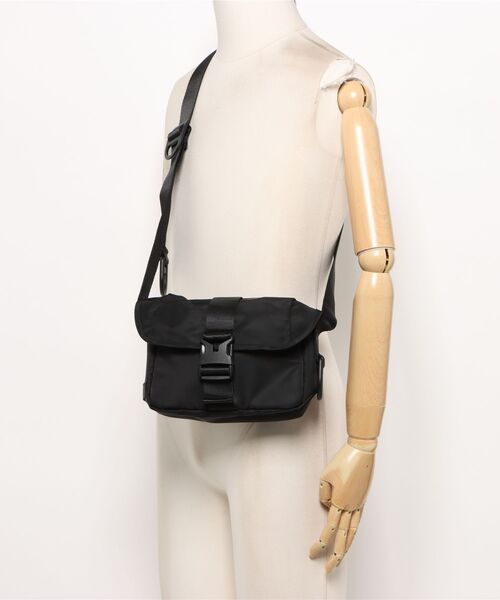 BAICYCLON by Bagjack（バイシクロン バイ バグジャック）の「FLAP SHOULDER BAG　BCL-110（ショルダーバッグ・メンズ・ブラック・FREE）」の2枚目の写真
