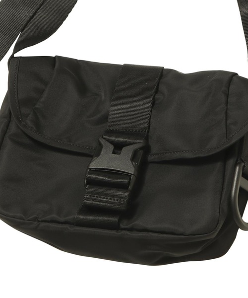 BAICYCLON by Bagjack（バイシクロン バイ バグジャック）の「FLAP SHOULDER BAG　BCL-110（ショルダーバッグ・メンズ・ブラック・FREE）」の4枚目の写真