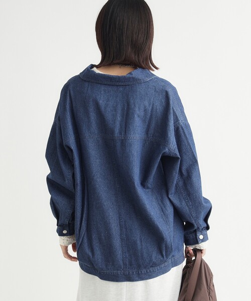 HONEYSUCKLE ROSE(ハニーサックルローズ)の「《ゆったりシルエット/体型カバー》デニムカバーオール(シャツ/ブラウス・レディース・サックスブルー/ブルー系その他・04/05)」の5枚目の写真