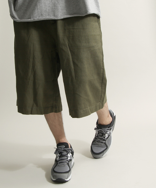 WEGO(ウィゴー)の「WEGO/綿麻ワイドショーツ(その他パンツ・メンズ・ベージュ/カーキ/ブラック・LARGE/MEDIUM)」の3枚目の写真