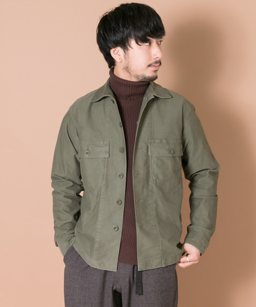 URBAN RESEARCH（アーバンリサーチ）の「UR BrushMilitaryL/S Shirts（シャツ/ブラウス・メンズ・ブラウン/ボルドー/カーキ/ブラック・MEDIUM/LARGE）」の4枚目の写真