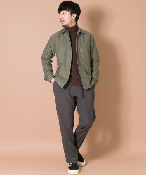 URBAN RESEARCH（アーバンリサーチ）の「UR BrushMilitaryL/S Shirts（シャツ/ブラウス・メンズ・ブラウン/ボルドー/カーキ/ブラック・MEDIUM/LARGE）」の17枚目の写真