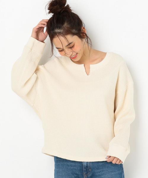 Another Edition(アナザーエディション)の「ワッフルキーネックプルオーバー(Tシャツ/カットソー・レディース・ナチュラル/イエロー・FREE)」の2枚目の写真