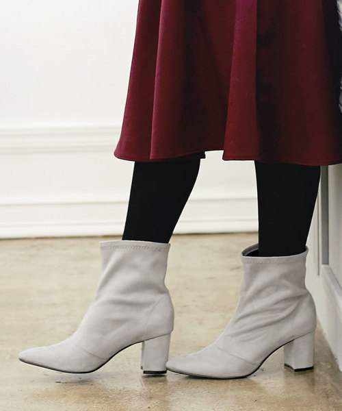 KOBE LETTUCE（コウベレタス）の「太ヒールで歩きやすい♪足に柔らかくフィットする！ストレッチショートブーツ/シューズ/レディース[I1387]神戸レタス（ブーツ・レディース・ブラック/ブラック系その他/ワイン/キャメル/ライトグレー・L/LL/M/S）」の4枚目の写真