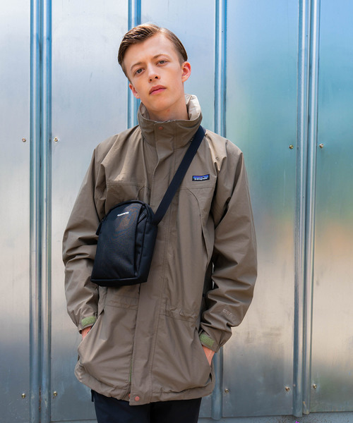 ADAM PATEK(アダムパテック)の「ADAM PATEK/【ARBOR】MINI SHOULDER BAG(ショルダーバッグ・メンズ・ブラック/グレー・FREE)」の14枚目の写真