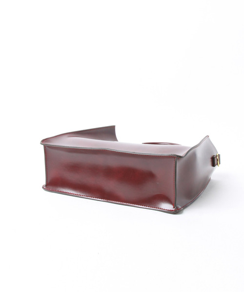 LIPSTAR（リップスター）の「メタルハンドル2WAYバッグ（ハンドバッグ・レディース・ブラック/ボルドー・M）」の5枚目の写真