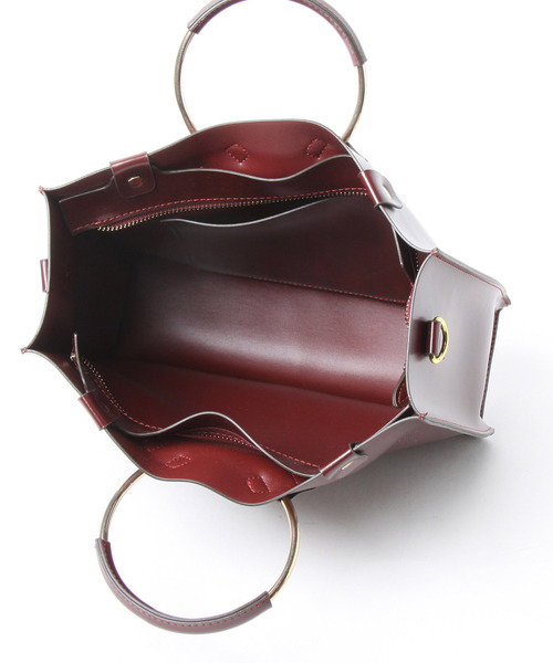 LIPSTAR（リップスター）の「メタルハンドル2WAYバッグ（ハンドバッグ・レディース・ブラック/ボルドー・M）」の6枚目の写真
