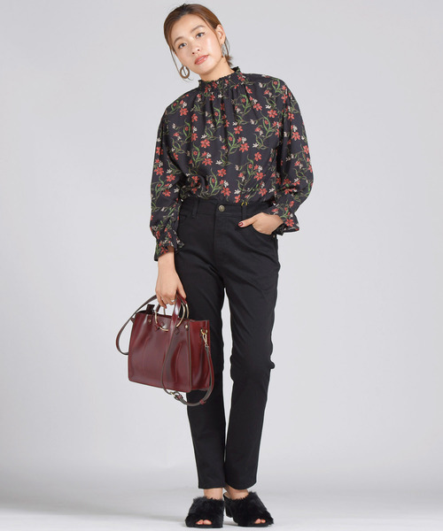 LIPSTAR（リップスター）の「メタルハンドル2WAYバッグ（ハンドバッグ・レディース・ブラック/ボルドー・M）」の12枚目の写真