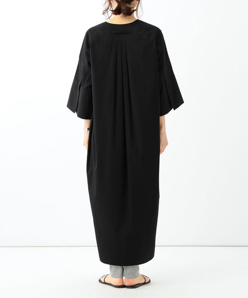 Demi-Luxe BEAMS（デミルクス ビームス）の「TICCA / 別注 キーネック ショートスリーブ ワンピース（ワンピース・レディース・ブラック・ONE SIZE）」の11枚目の写真