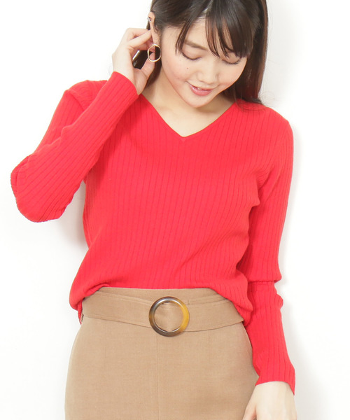 N.（N. Natural Beauty Basic）（エヌエヌナチュラルビューティーベーシック）の「ワイドリブＶネックニット（ニット/セーター・レディース・ブラック/ホワイト/レッド/ブルー・MEDIUM）」の4枚目の写真