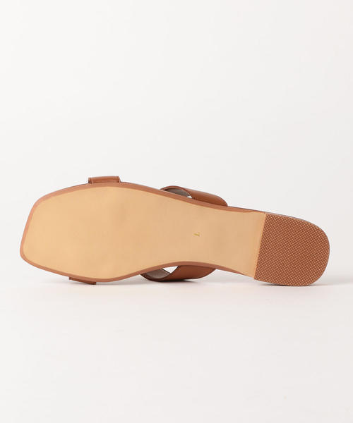 green label relaxing（グリーンレーベルリラクシング）の「CFC スクエアクロス サンダル(1.5cmヒール)（サンダル・レディース・ホワイト/ブラック/ブラウン・S/M/L）」の9枚目の写真