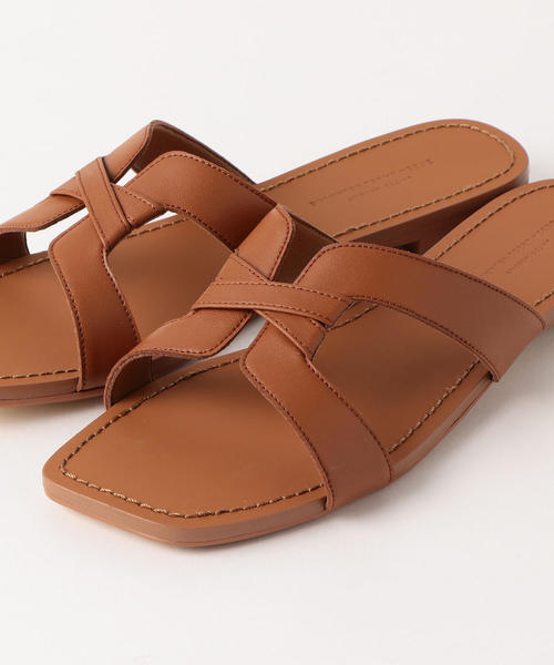 green label relaxing（グリーンレーベルリラクシング）の「CFC スクエアクロス サンダル(1.5cmヒール)（サンダル・レディース・ホワイト/ブラック/ブラウン・S/M/L）」の11枚目の写真