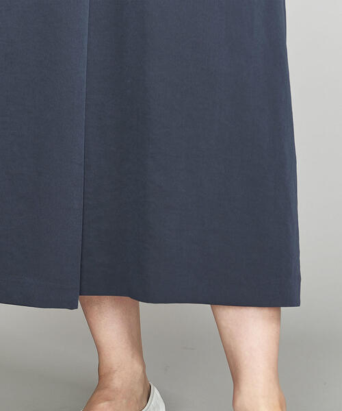 BEAUTY&YOUTH UNITED ARROWS（ビューティーアンドユースユナイテッドアローズ）の「BY マットデシンフロントボタンVネックワンピース ◆（ワンピース・レディース・ケリー/ベージュ/ネイビー・FREE）」の8枚目の写真