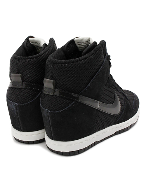 NIKE SPORTSWEAR（ナイキスポーツウェアー）の「インヒール ナイキ ダンク スカイハイ NIKE WMNS DUNK SKY HI ESSENTIAL（スニーカー・レディース・ホワイト/ブラック・23cm/23.5cm/24cm/24.5cm）」の7枚目の写真